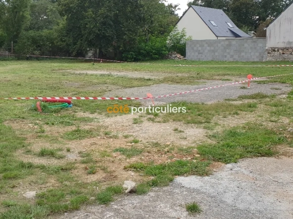 Terrain à bâtir viabilisé 506m2 à ESVRES sur INDRE