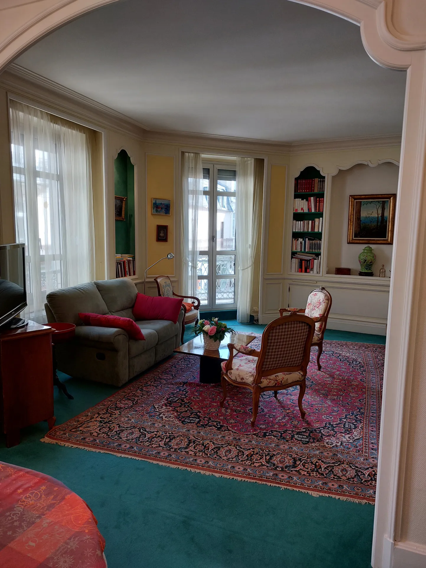 Appartement de 130.40 m2 à Vichy - Style Hausmannien 