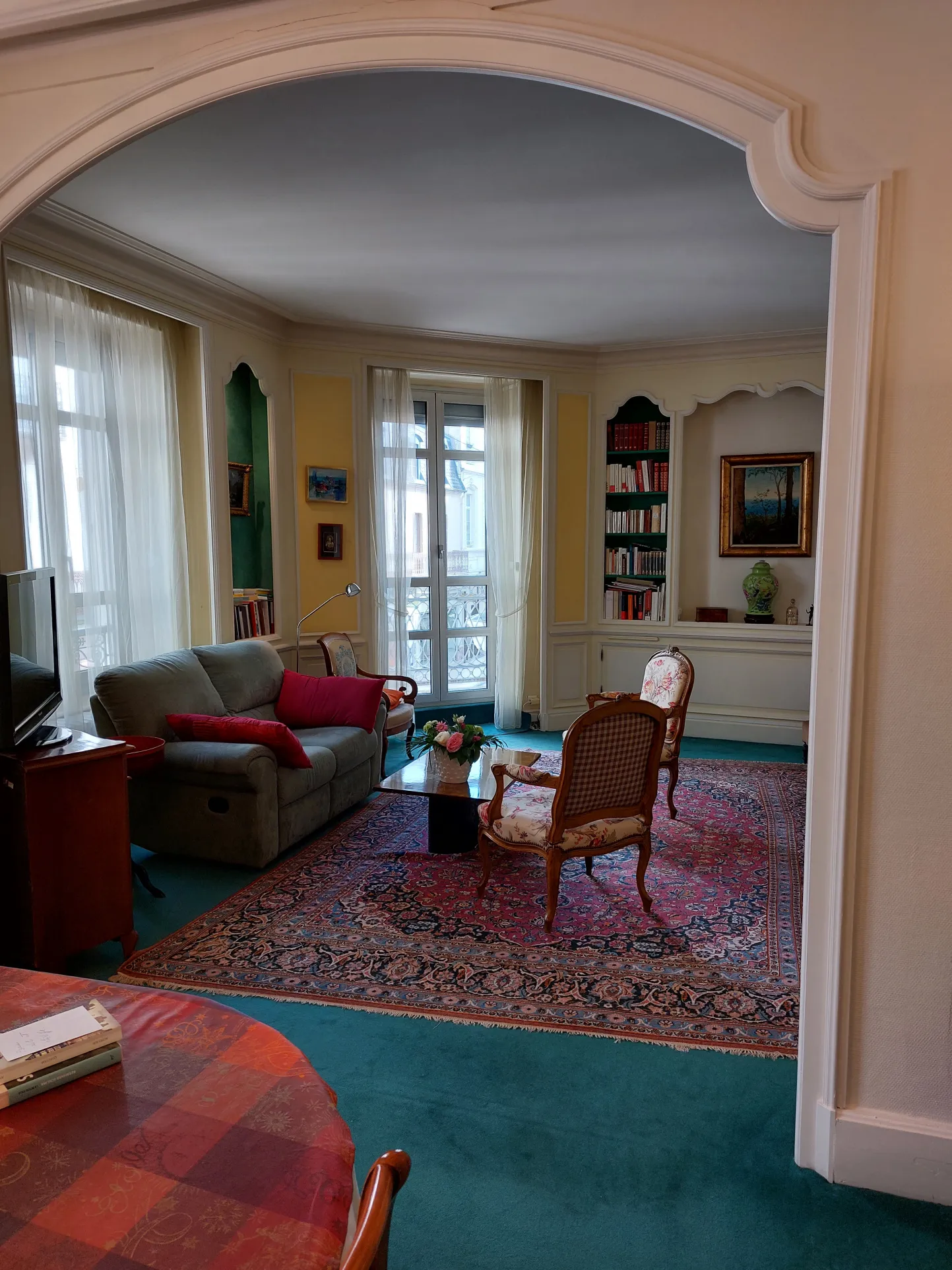 Appartement de 130.40 m2 à Vichy - Style Hausmannien 