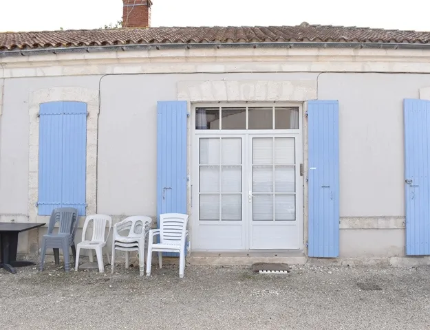 Appartement à La Bree Les Bains avec 2 Chambres 