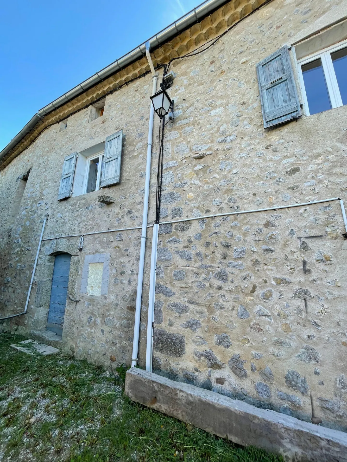 Maison de village de 110m2 à acheter à Ribiers (05) 