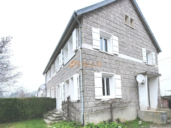 Maison de 85m2 sur jardin avec garage en vente à Saint-Valery-En-Caux