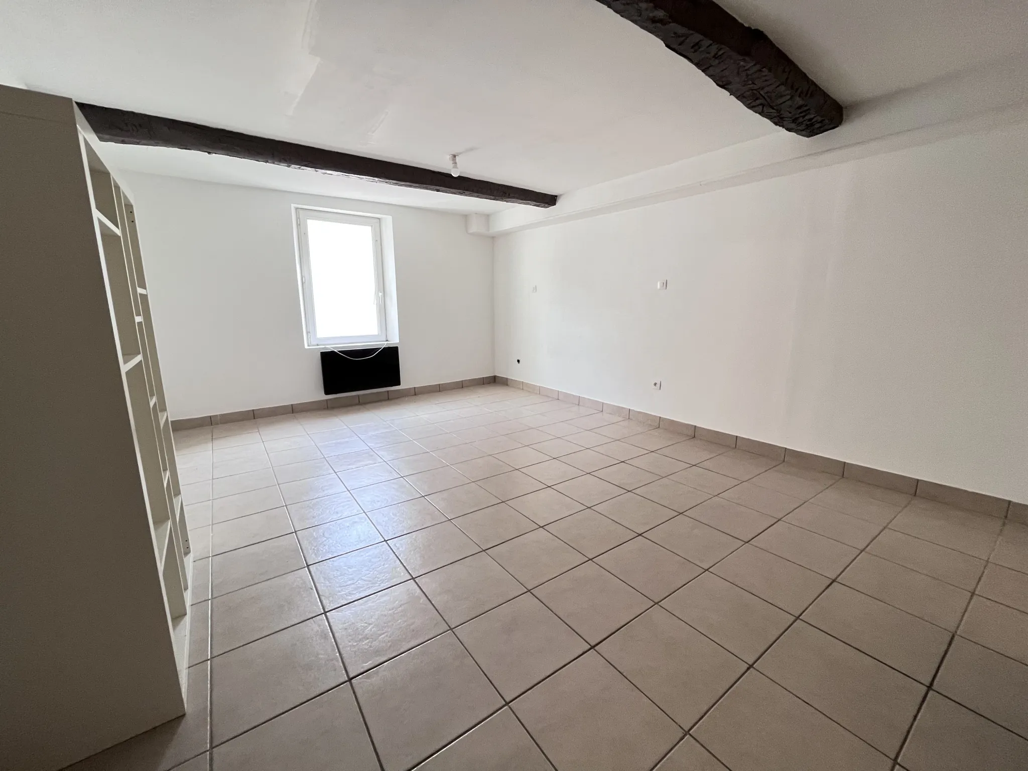 A VENDRE-Villemolaque - Immeuble de rapport - 2 Appartements avec garage moto 