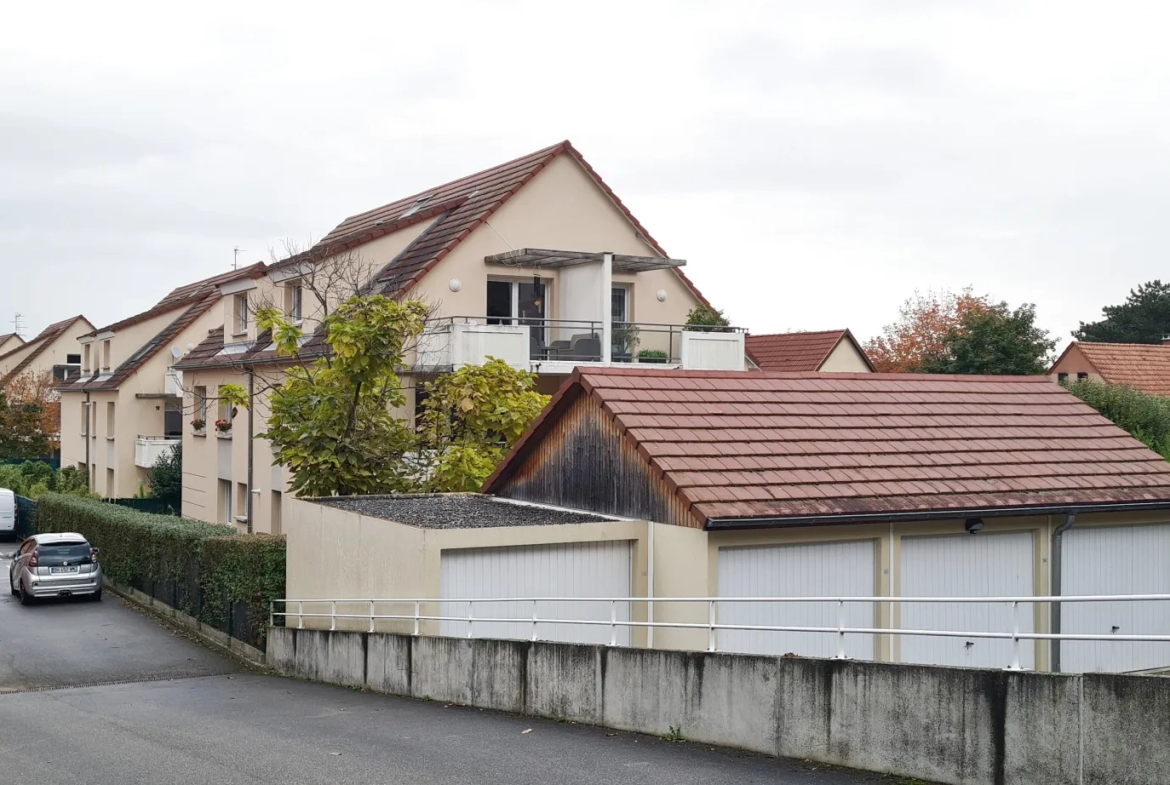 Appartement 2 pièces avec jardin privatif et garage à Wintzenheim 