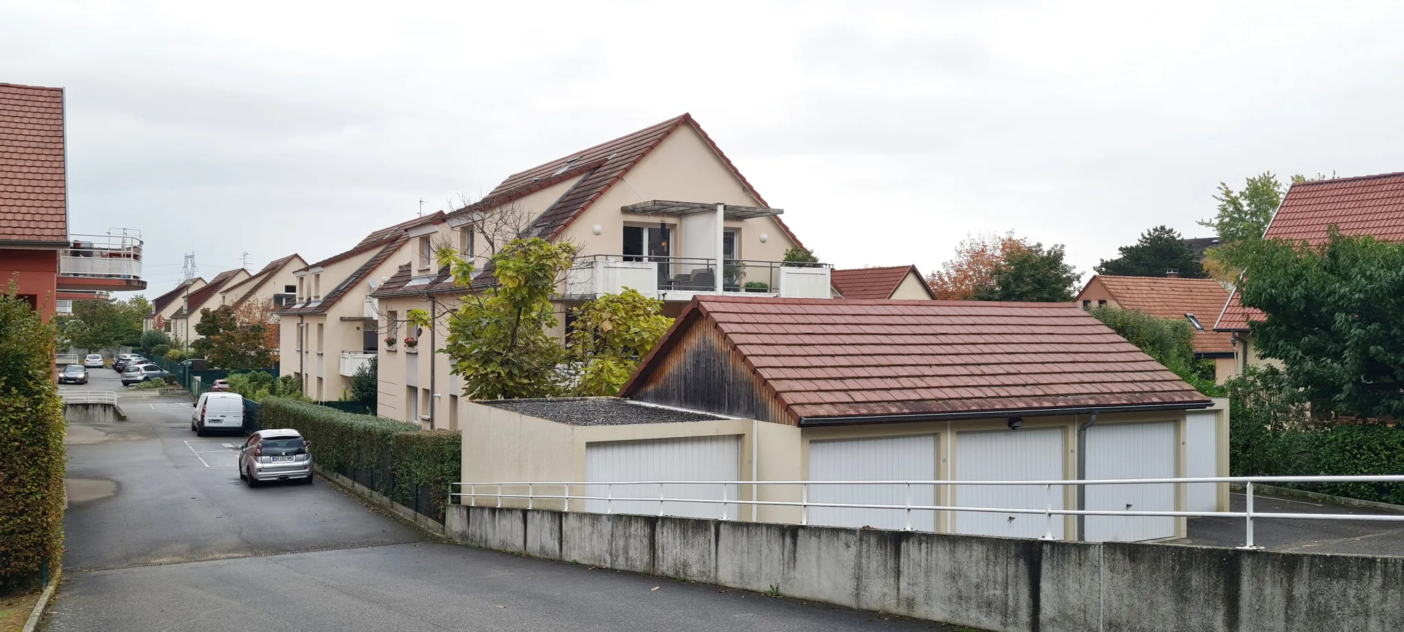 Appartement 2 pièces avec jardin privatif et garage à Wintzenheim 