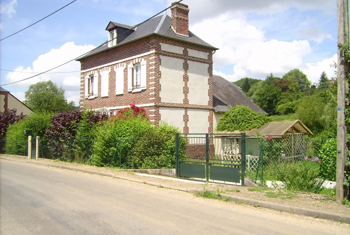 Maison de maître entre Lyons la Foret et Écouis 