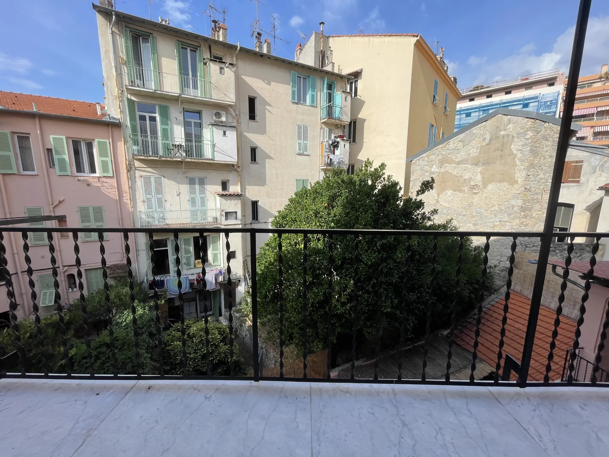 Appartement 3 pièces à Menton 