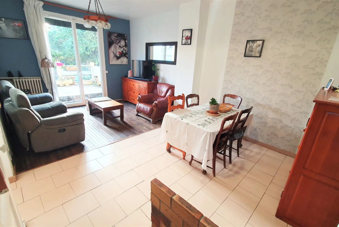 Maison F4/3CH à vendre à Sarcelles Village 