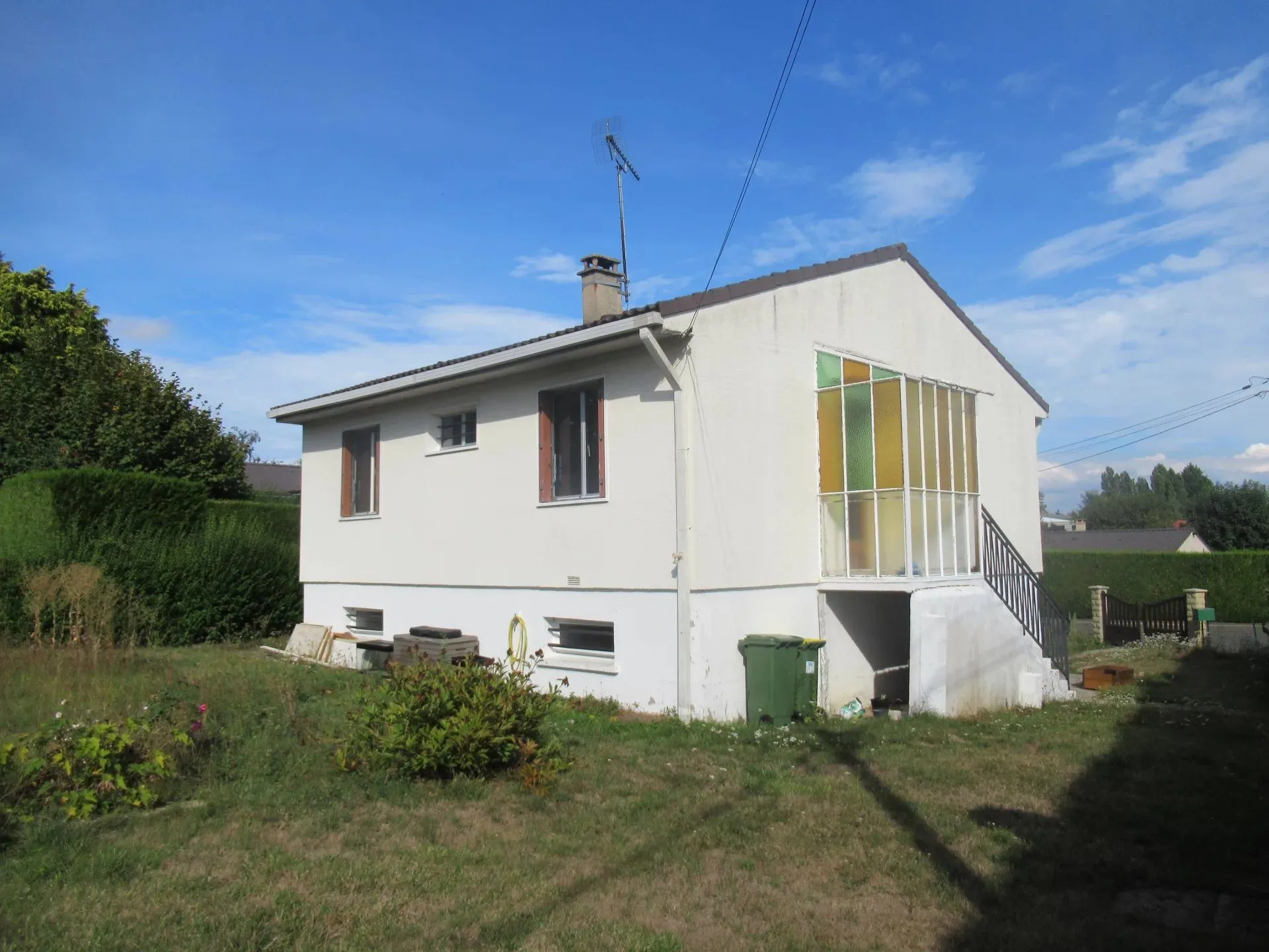 Maison individuelle avec jardin à Orgerus 