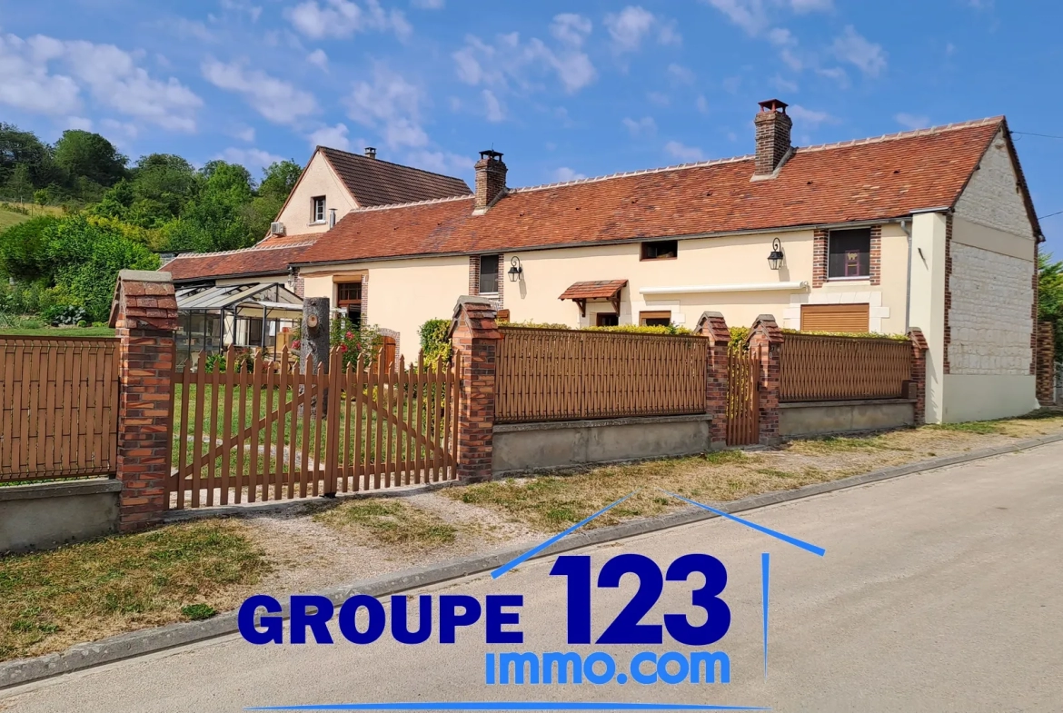 Belle longère à Montholon - Maison de 6 pièces avec vue imprenable et rénovation de qualité 