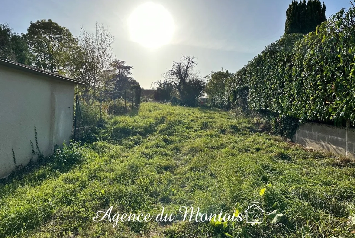 Terrain à bâtir à Donnemarie Dontilly de 970 m2 