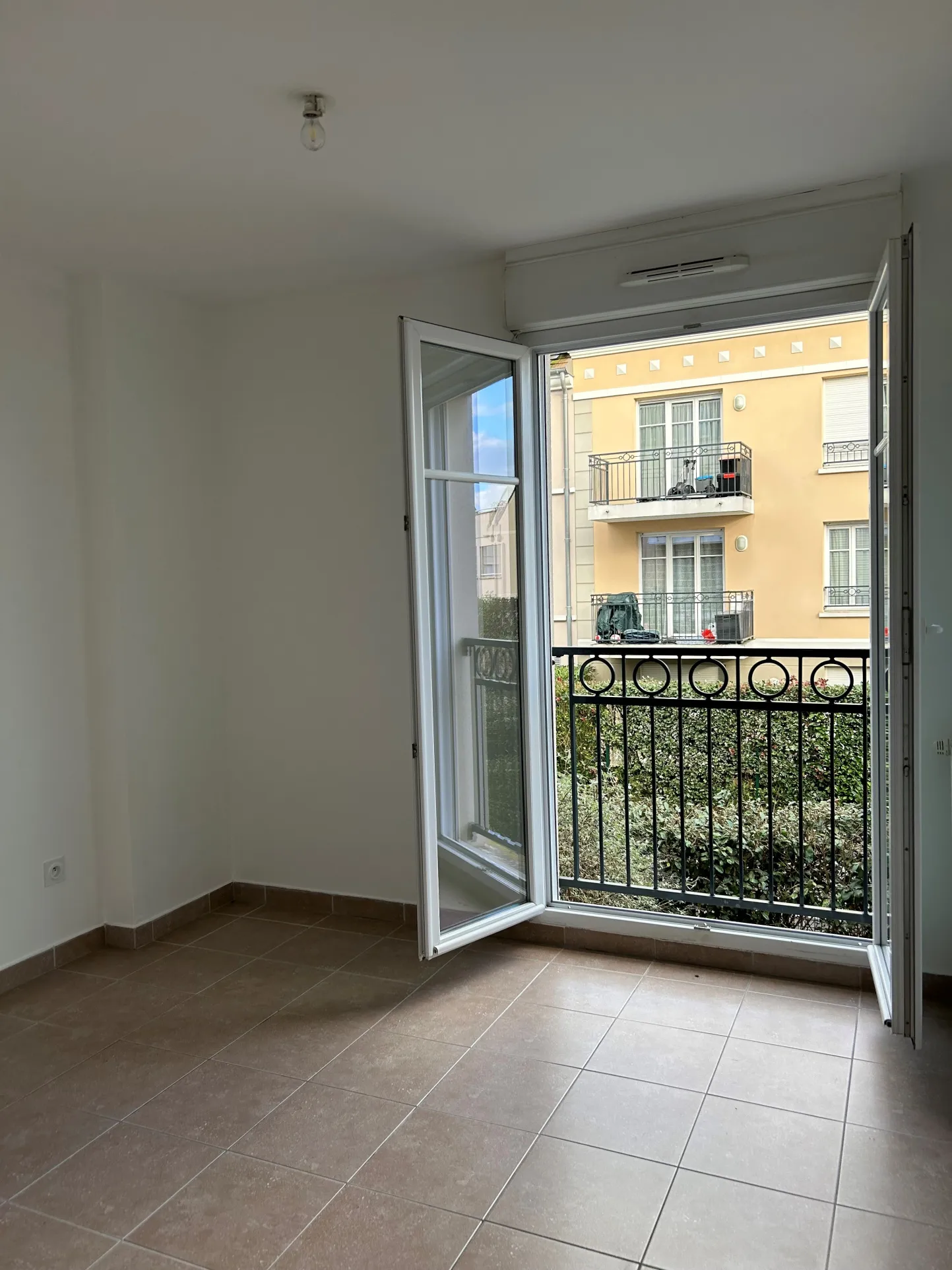 Appartement T3 de 46m2 à Ozoir-la-Ferrière 