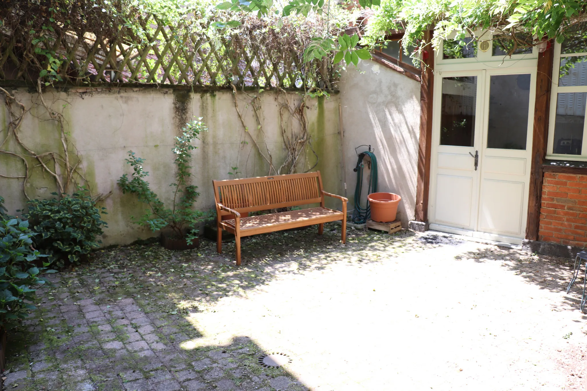 Maison du 16ème siècle à Autun - 219.000 euros 