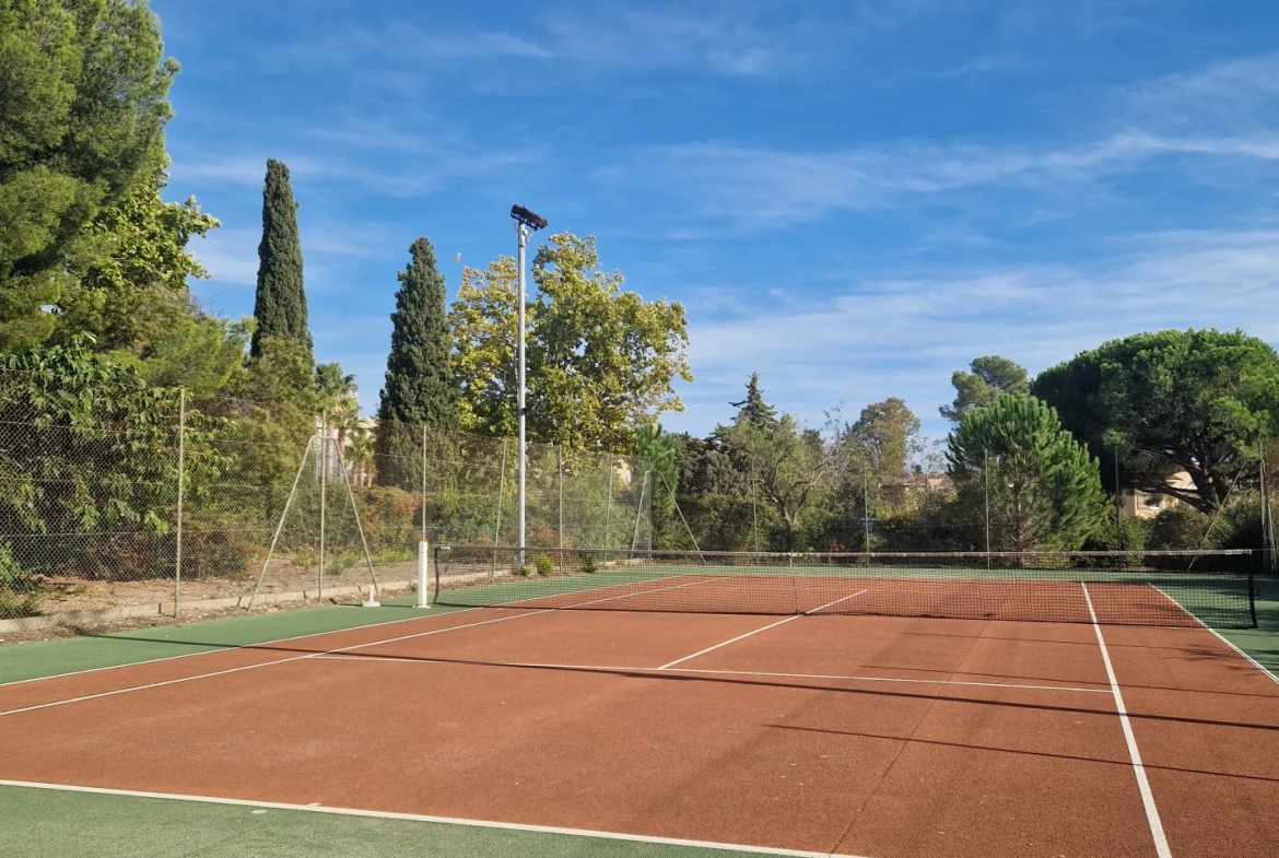 Appartement T2 à vendre à La Londe-les-Maures 