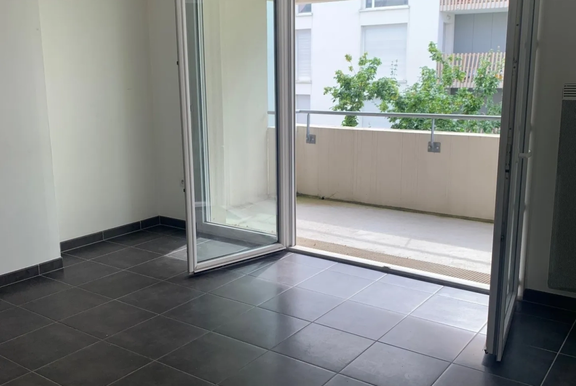 A vendre - Appartement T2 de 39 m2 à LORMONT (33310) 