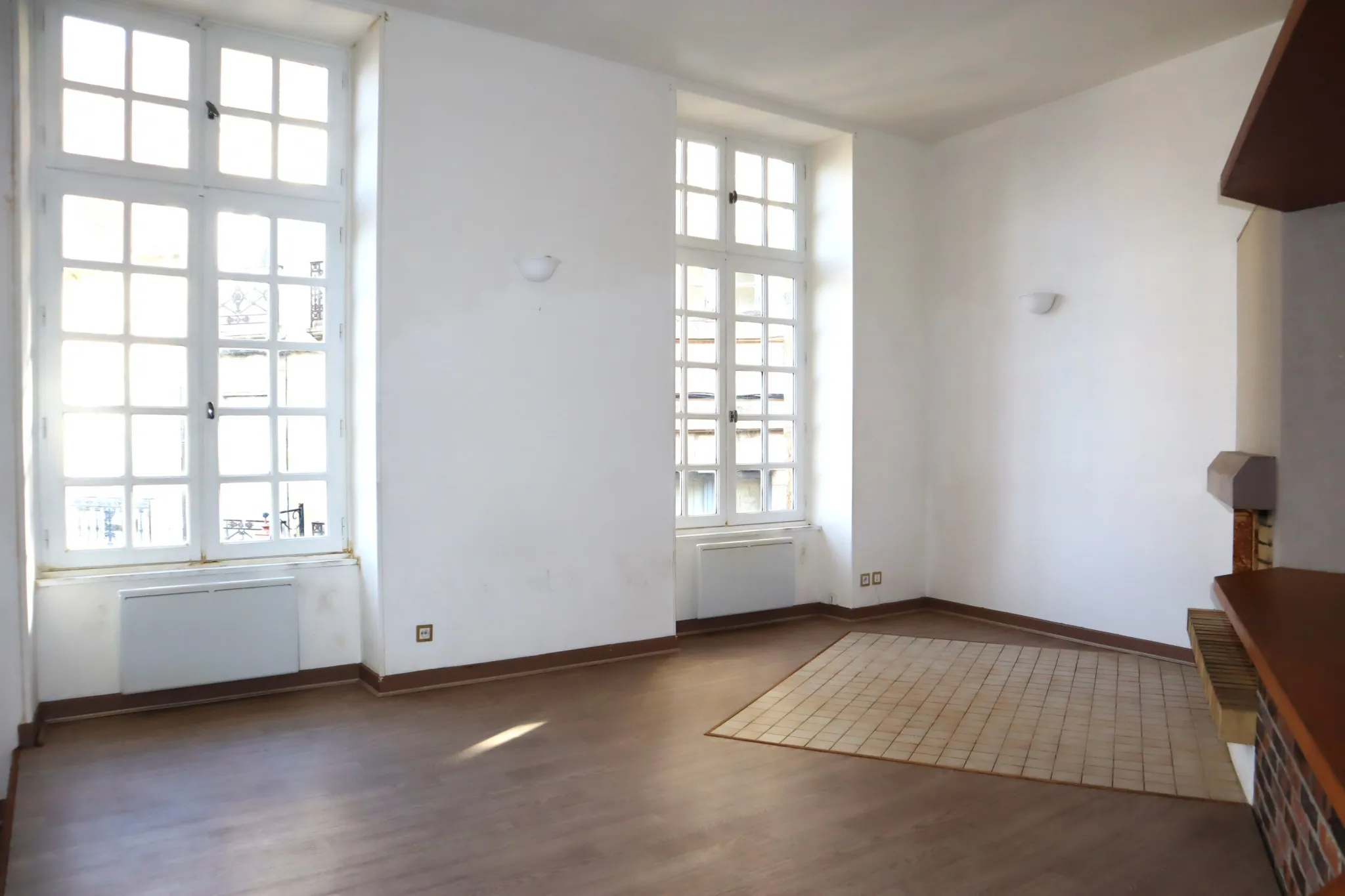 Appartement atypique en triplex à Autun 