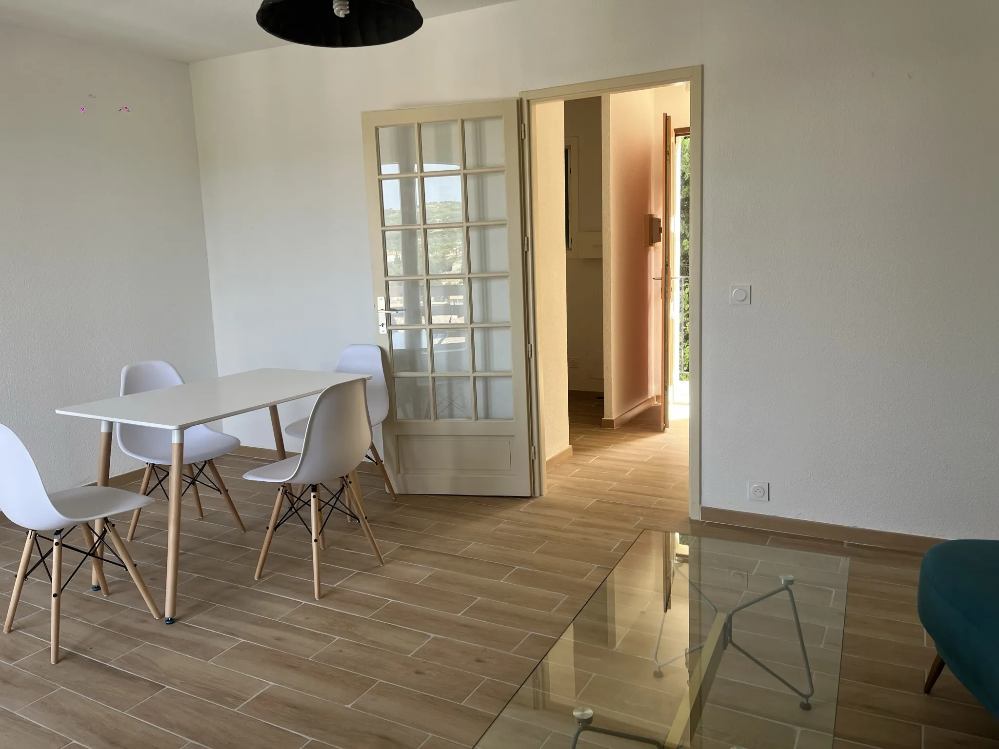 Appartement de 29m2 avec Terrasse et Vue Panoramique à Vaison 