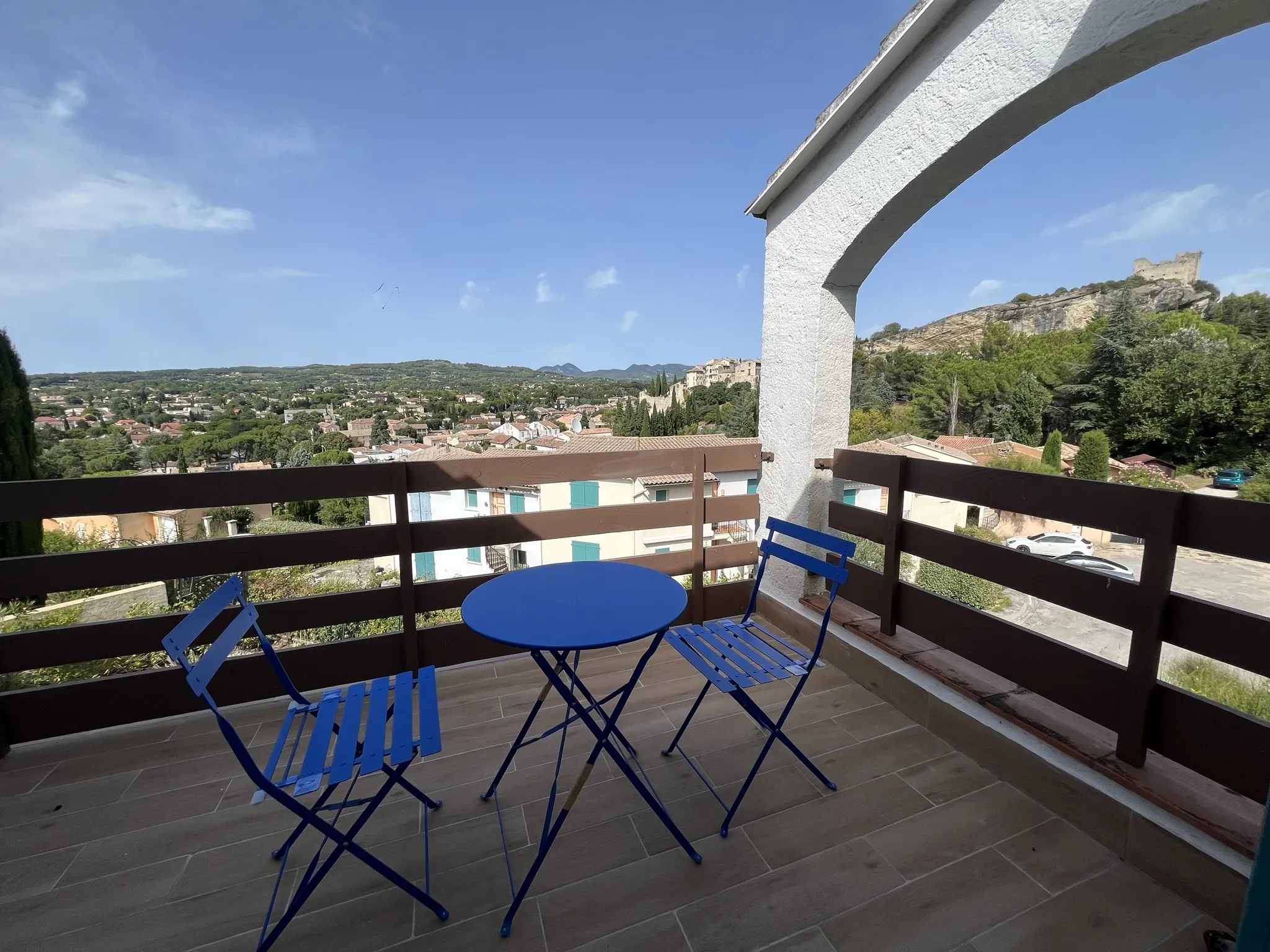 Appartement de 29m2 avec Terrasse et Vue Panoramique à Vaison 