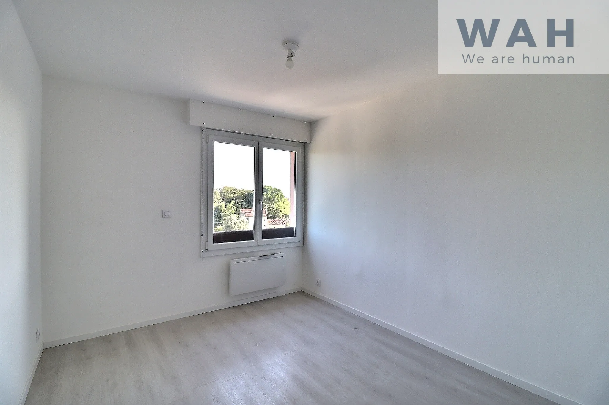 Vente appartement 4 pièces 101m2 + garage - 34400 Lunel 