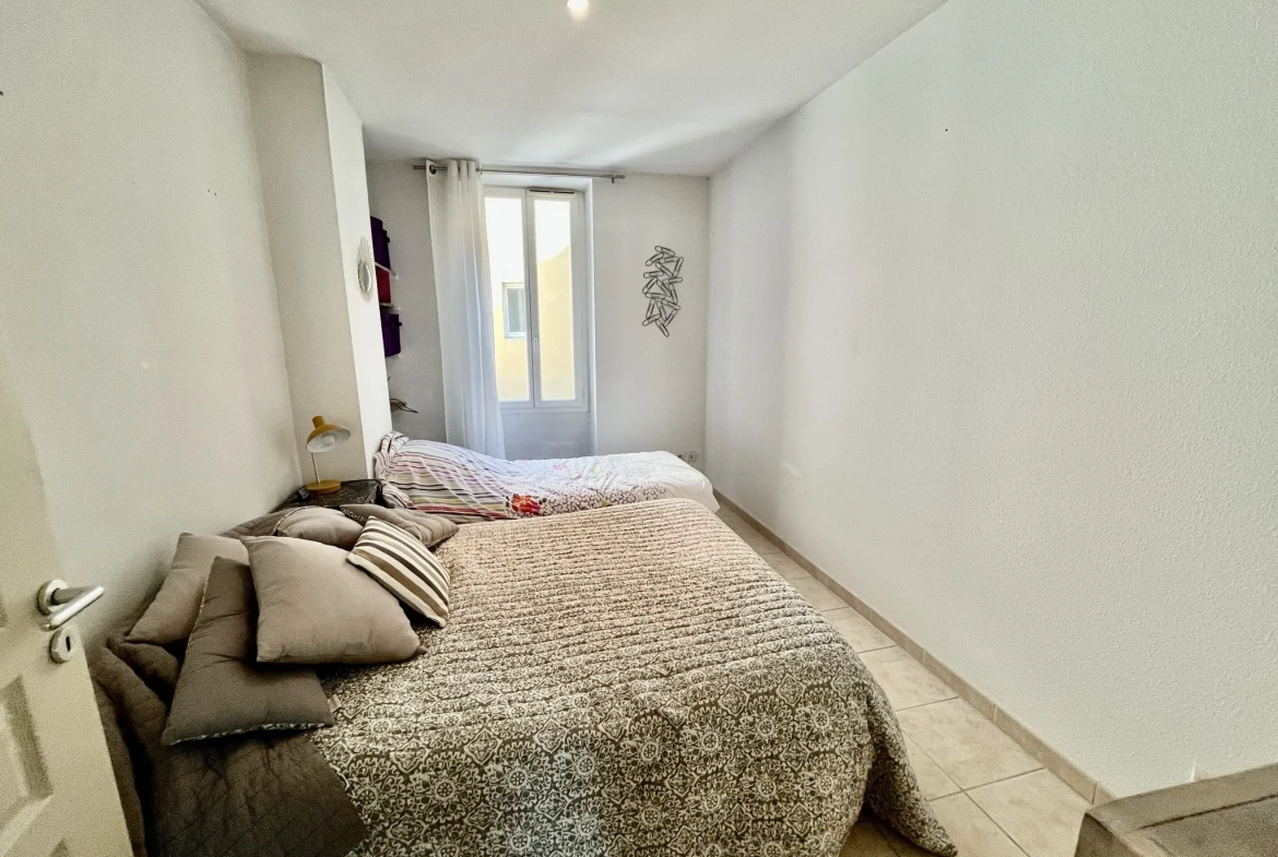 Appartement de 99m2 avec terrasse au centre de Vaison la Romaine 