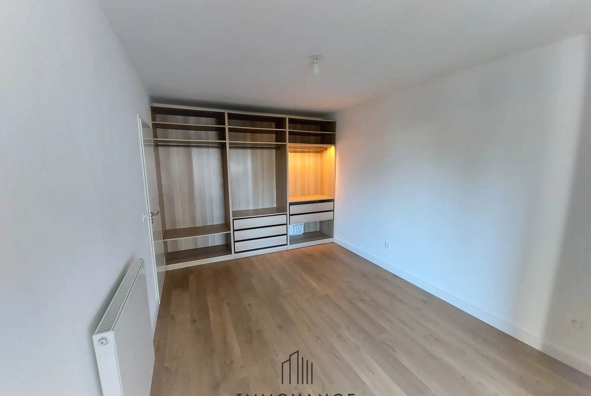 Vente T2 50m2 avec terrasse et place de parking à Montpellier 