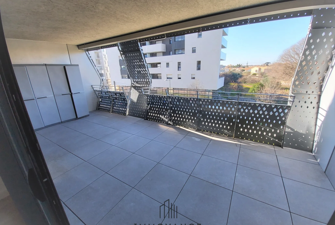 Vente T2 50m2 avec terrasse et place de parking à Montpellier 