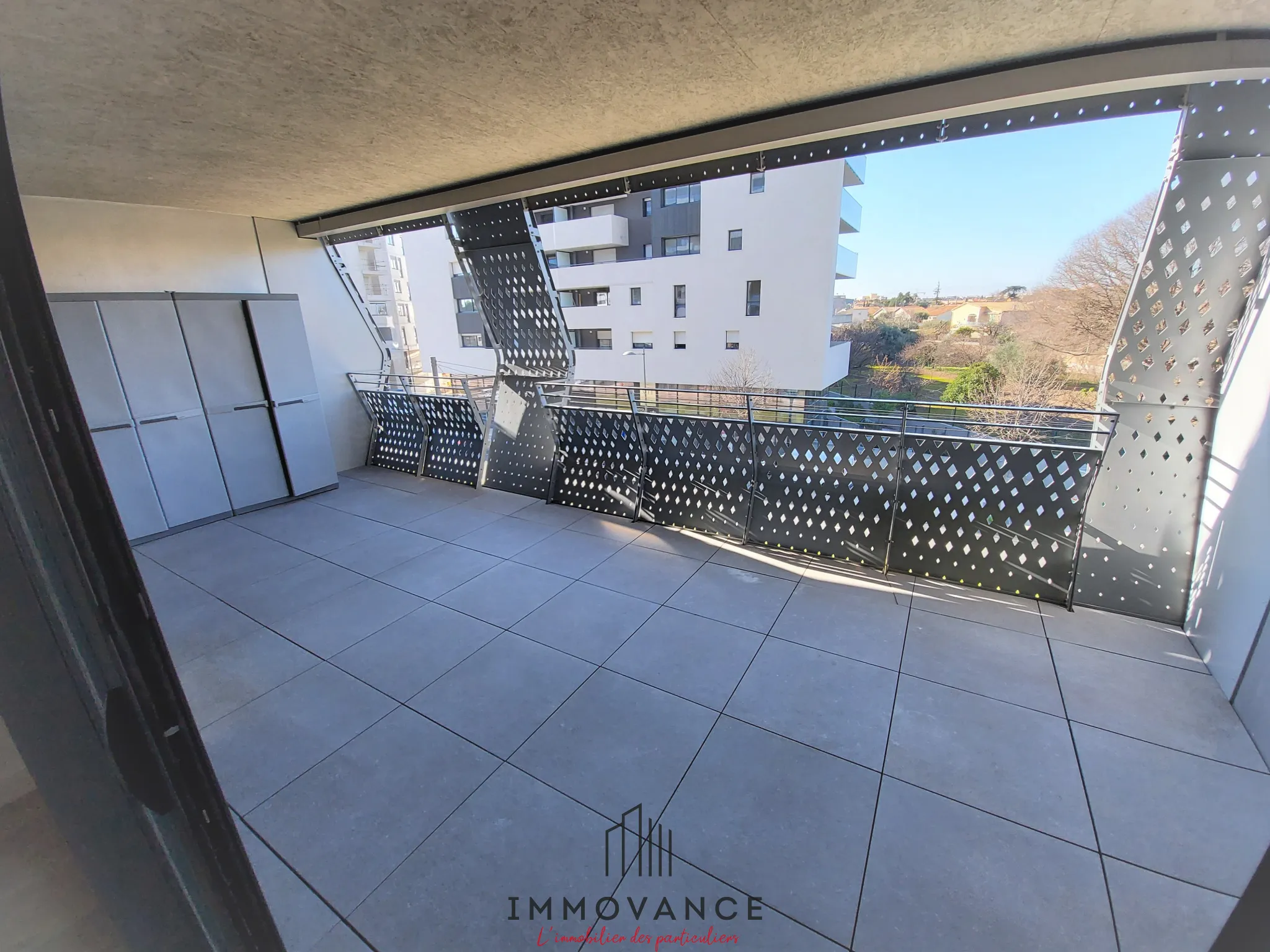 Vente T2 50m2 avec terrasse et place de parking à Montpellier 