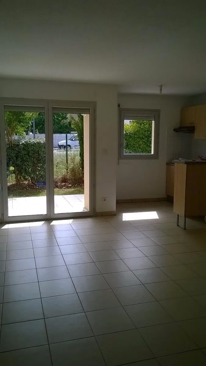 Appartement T2 avec jardin et parking à Saint Orens de Gameville 