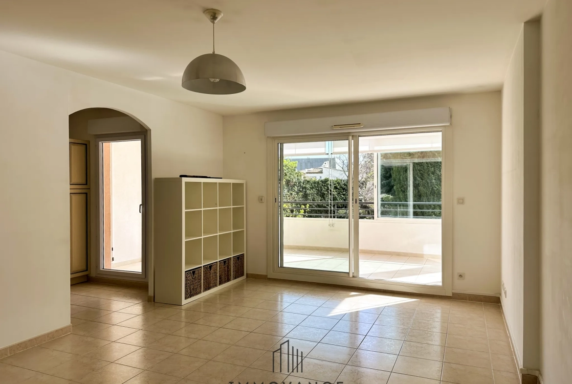 EXCLUSIVITE - MONTPELLIER - HOPITAUX FACS / APPARTEMENT 3 PIECES DE 72M2 + PARKING 