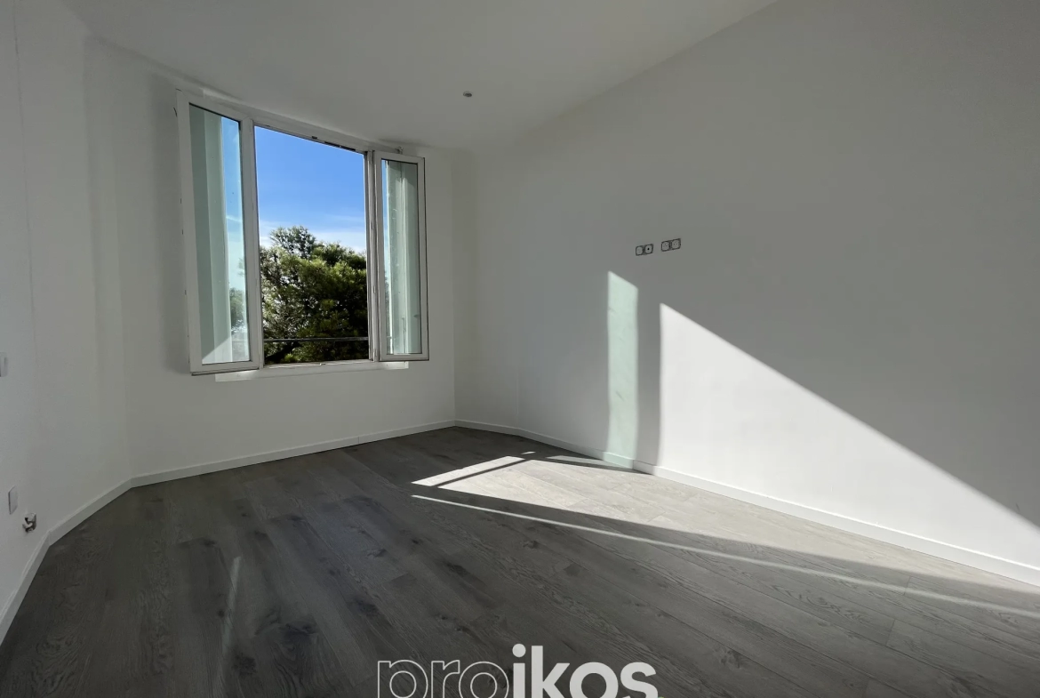 Appartement 3 pièces avec vue dégagée à Toulon 