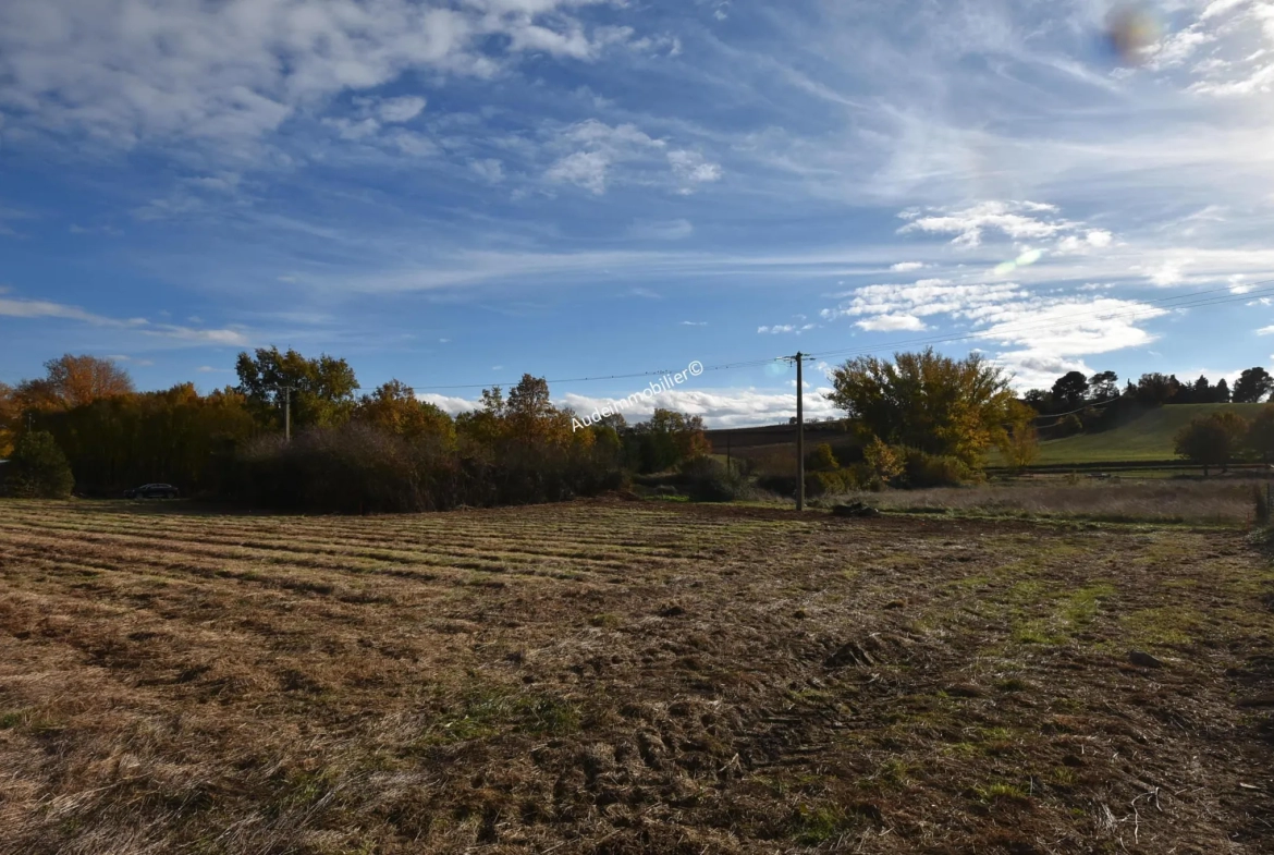 Terrain à bâtir de 1440 m2 à routier 