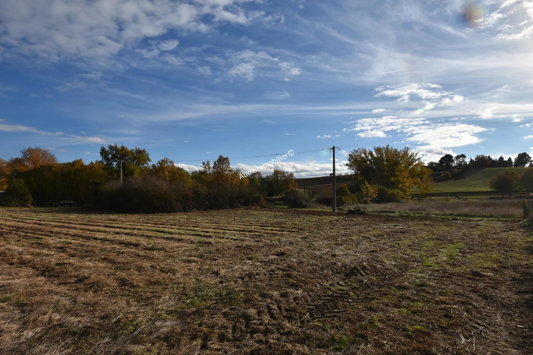 Terrain à bâtir de 1440 m2 à routier 