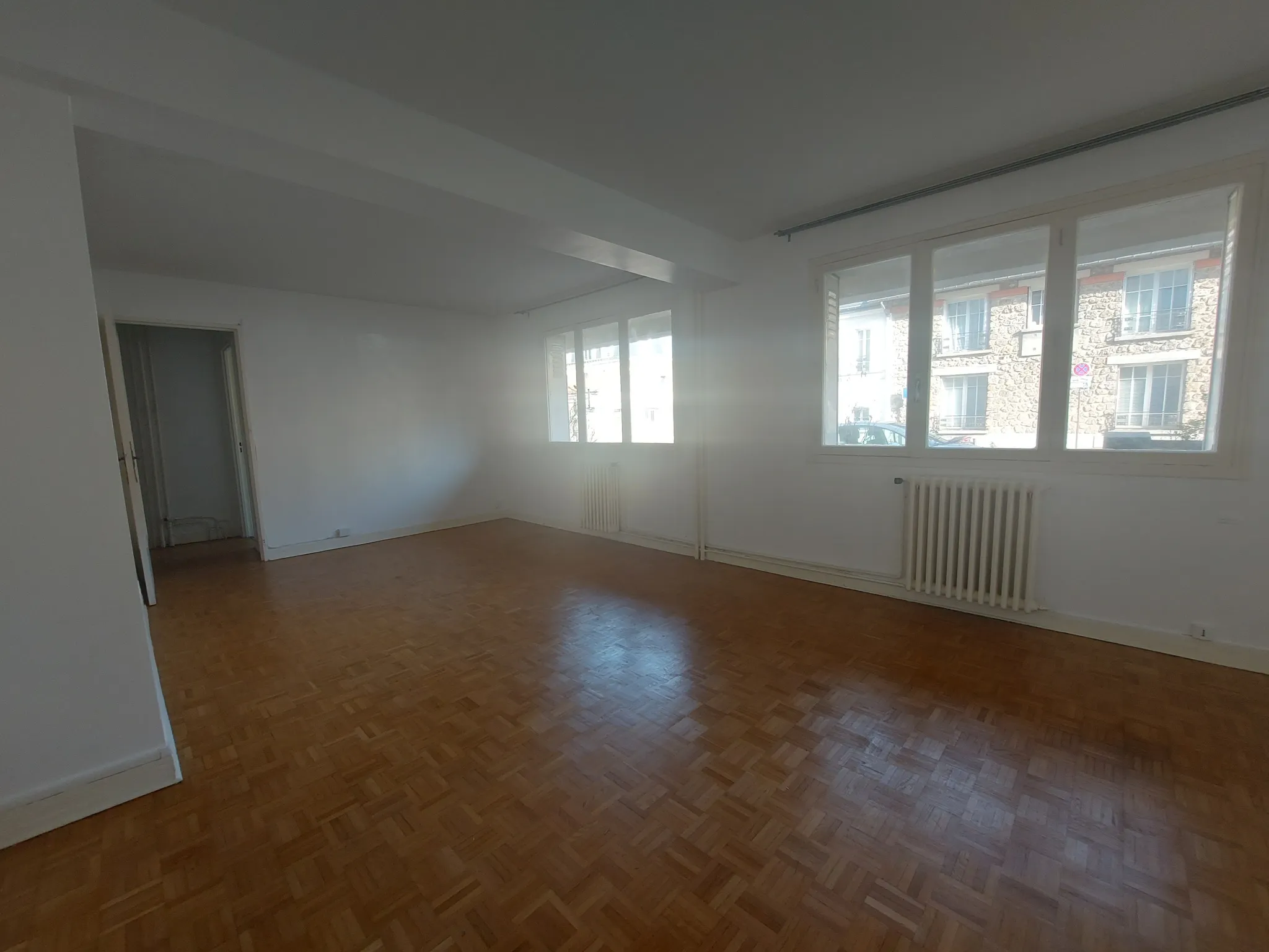 À vendre à Versailles (78) : grand STUDIO / 2 pièces 