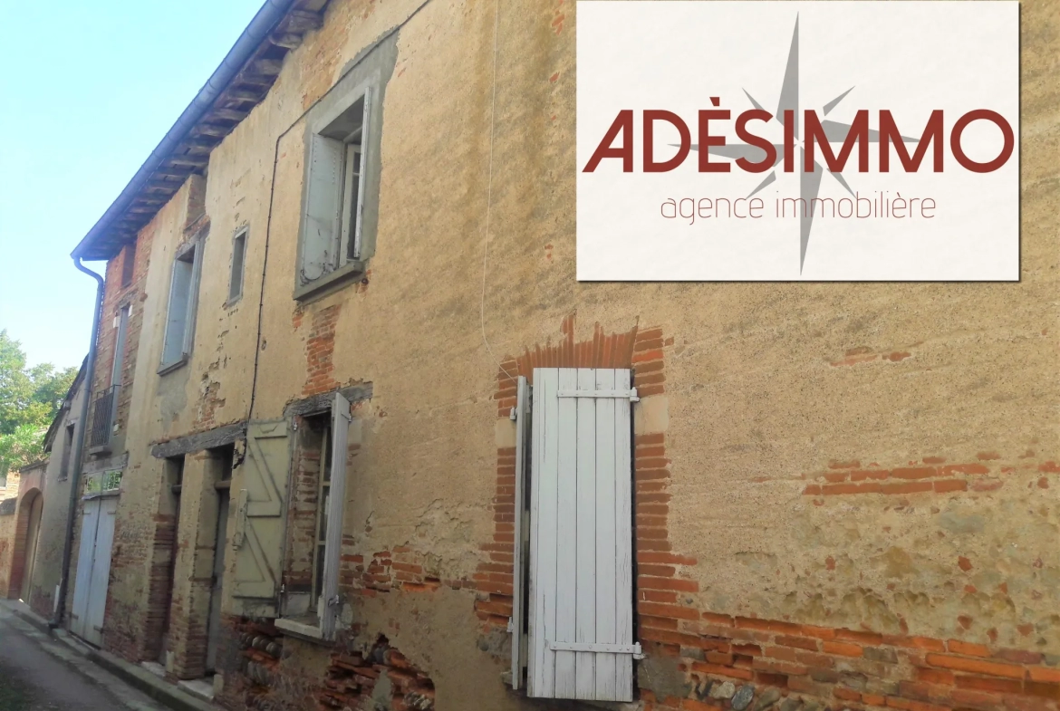 Village House with Three Apartments to Renovate in Saint Sulpice sur Leze 