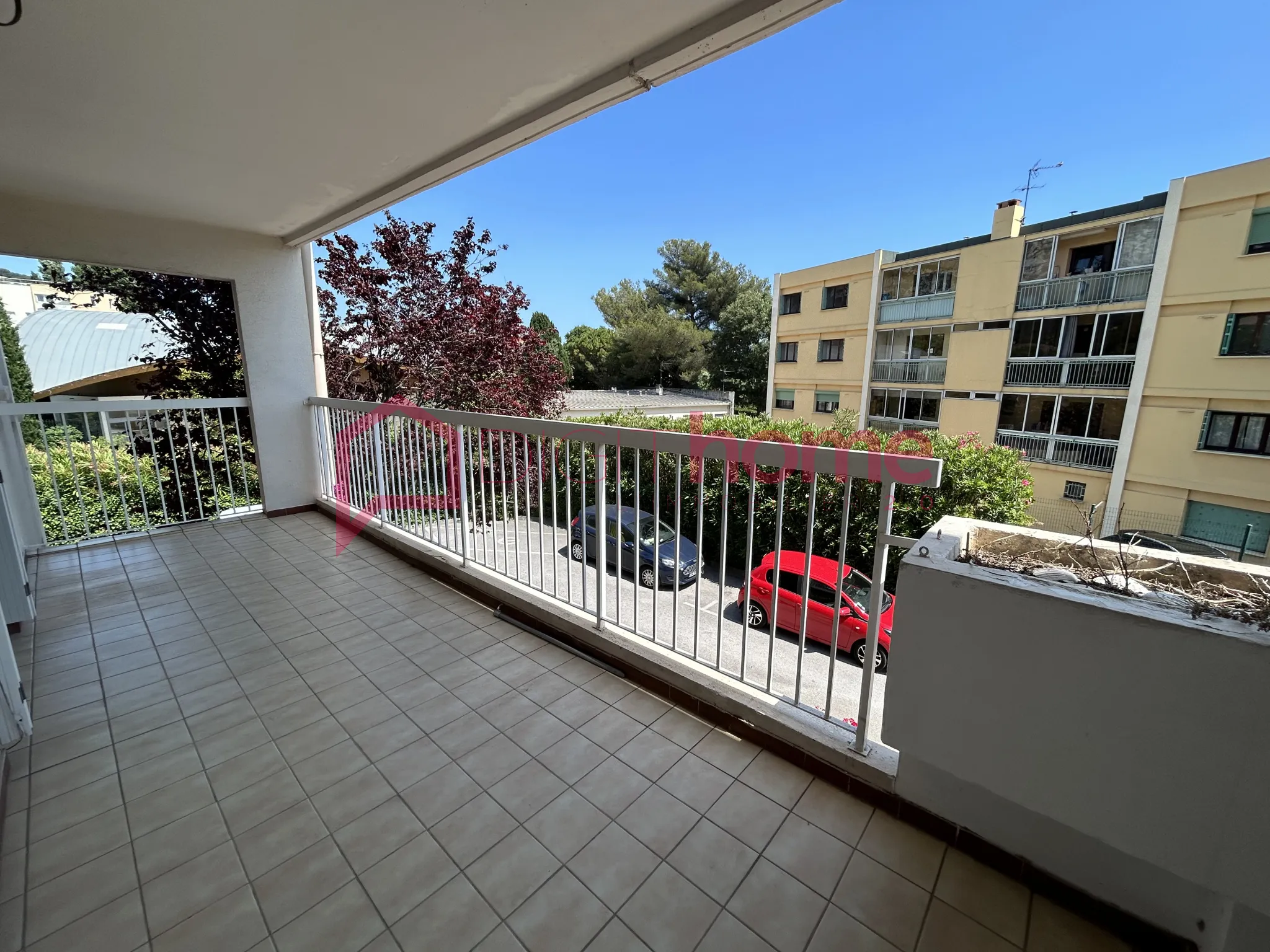 Appartement T3 à La Valette-du-Var avec balcon et cave 