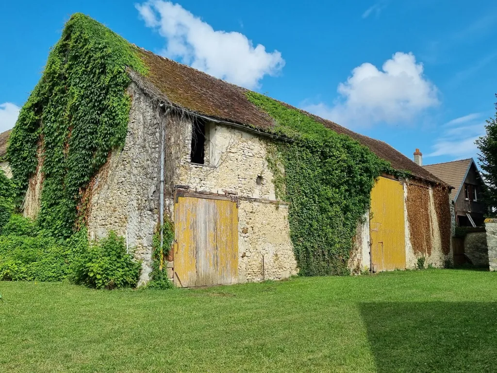 Ensemble de 2 granges à Longueville 