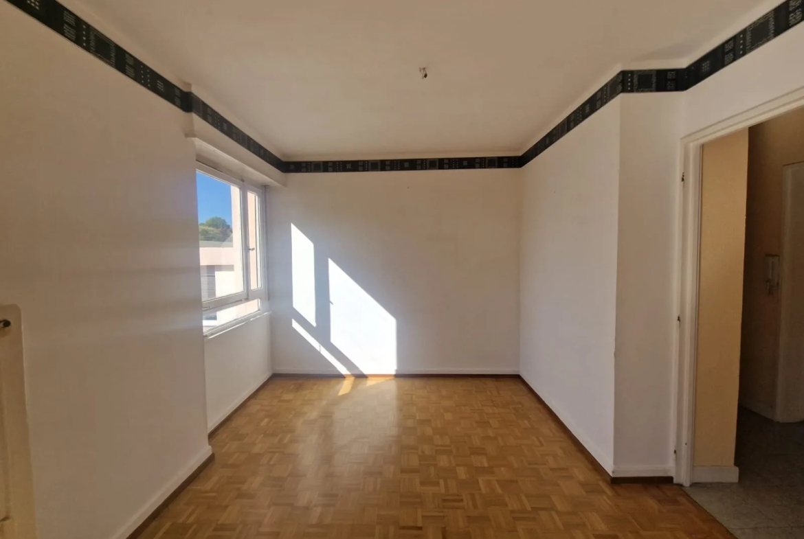 Appartement F4 à vendre à Altkirch, 79,47 m2, travaux à prévoir 