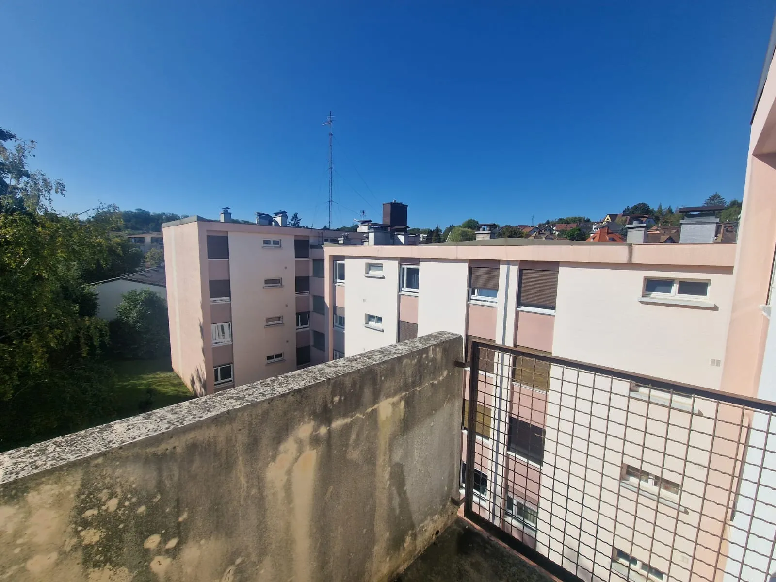 Appartement F4 à vendre à Altkirch, 79,47 m2, travaux à prévoir 