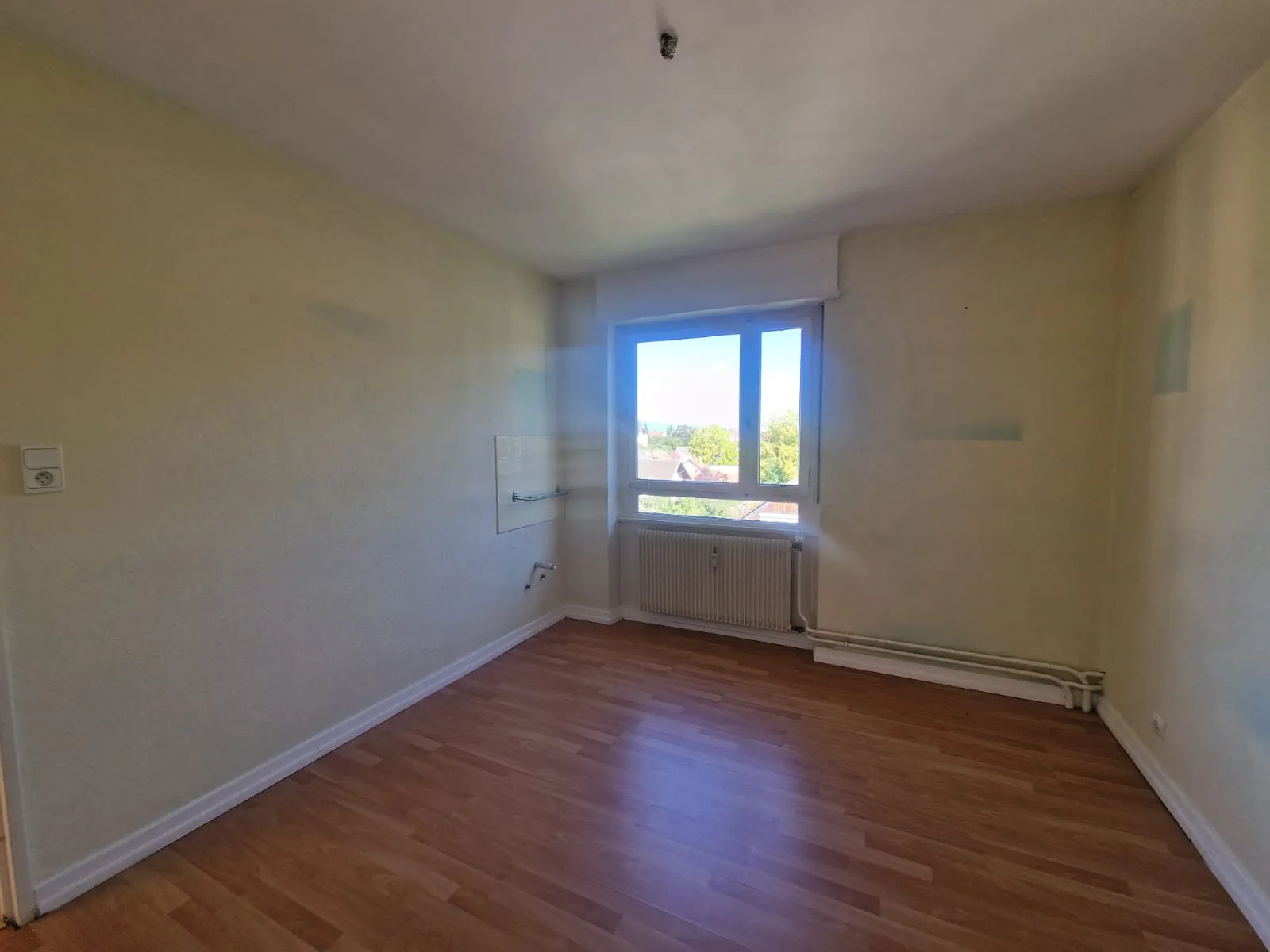 Appartement F4 à vendre à Altkirch, 79,47 m2, travaux à prévoir 