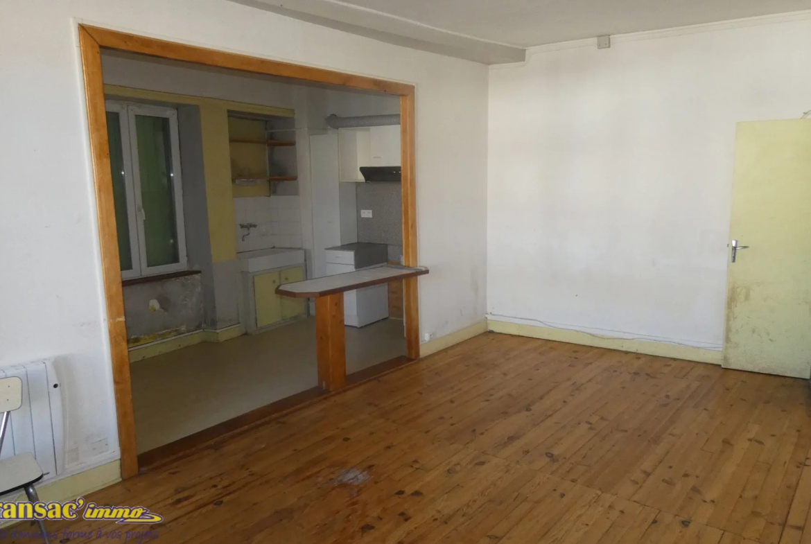 Immeuble de 95m2 à vendre à Courpière (63) 