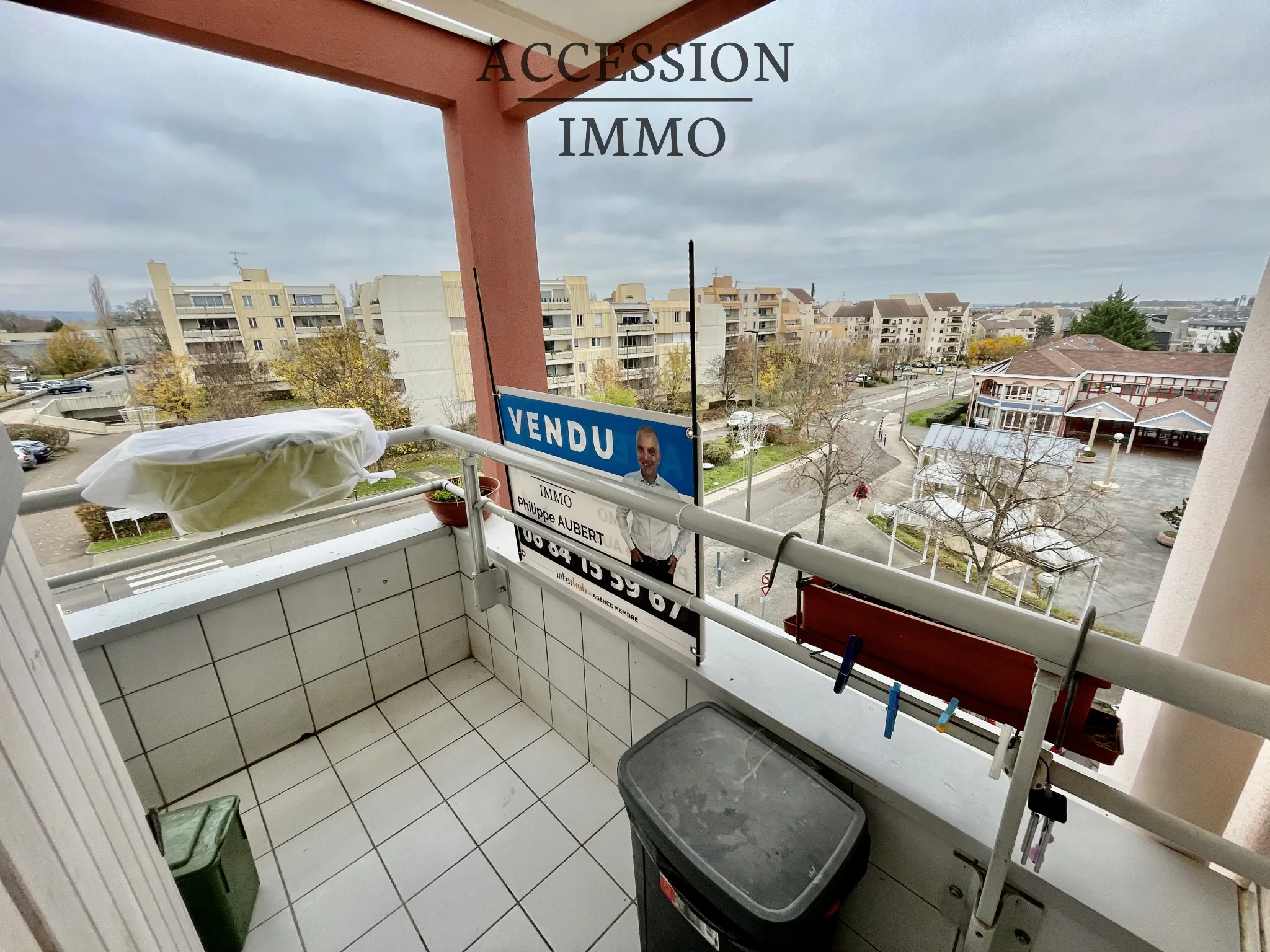 Appartement T5 Lumineux avec Balcons et Parking à Fontaine-lès-Dijon 