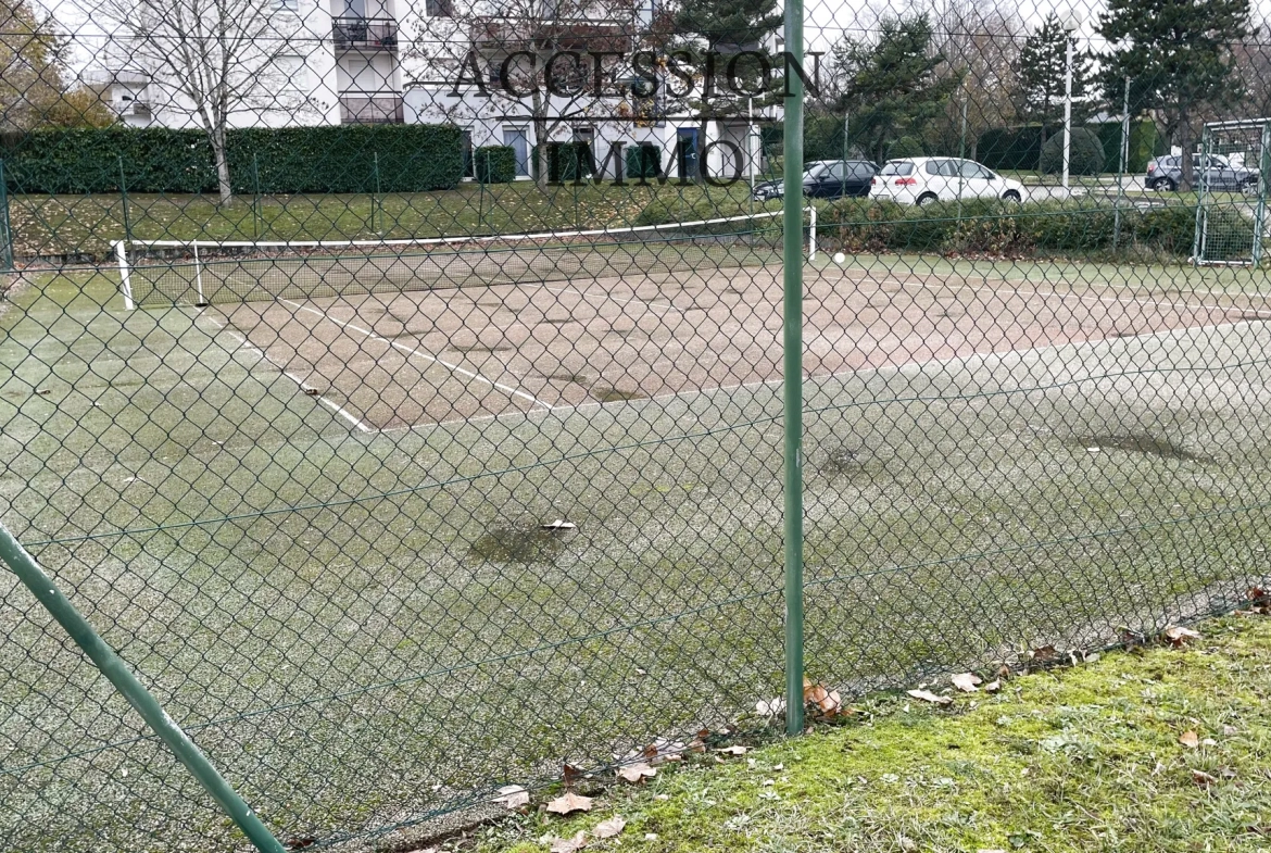 Appartement T5 Lumineux avec Balcons et Parking à Fontaine-lès-Dijon 