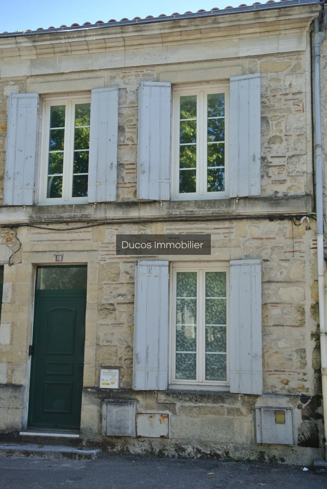 Maison de ville avec cour extérieure à Marmande 