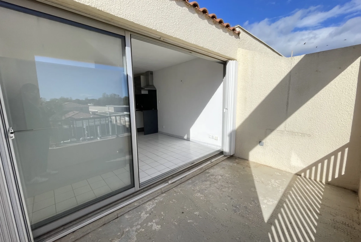 Appartement T2 avec Terrasse et Parking à Vias-Plage 