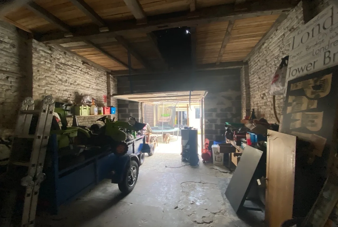 Maison de Ville à Jeumont - 140m2 avec Garage 