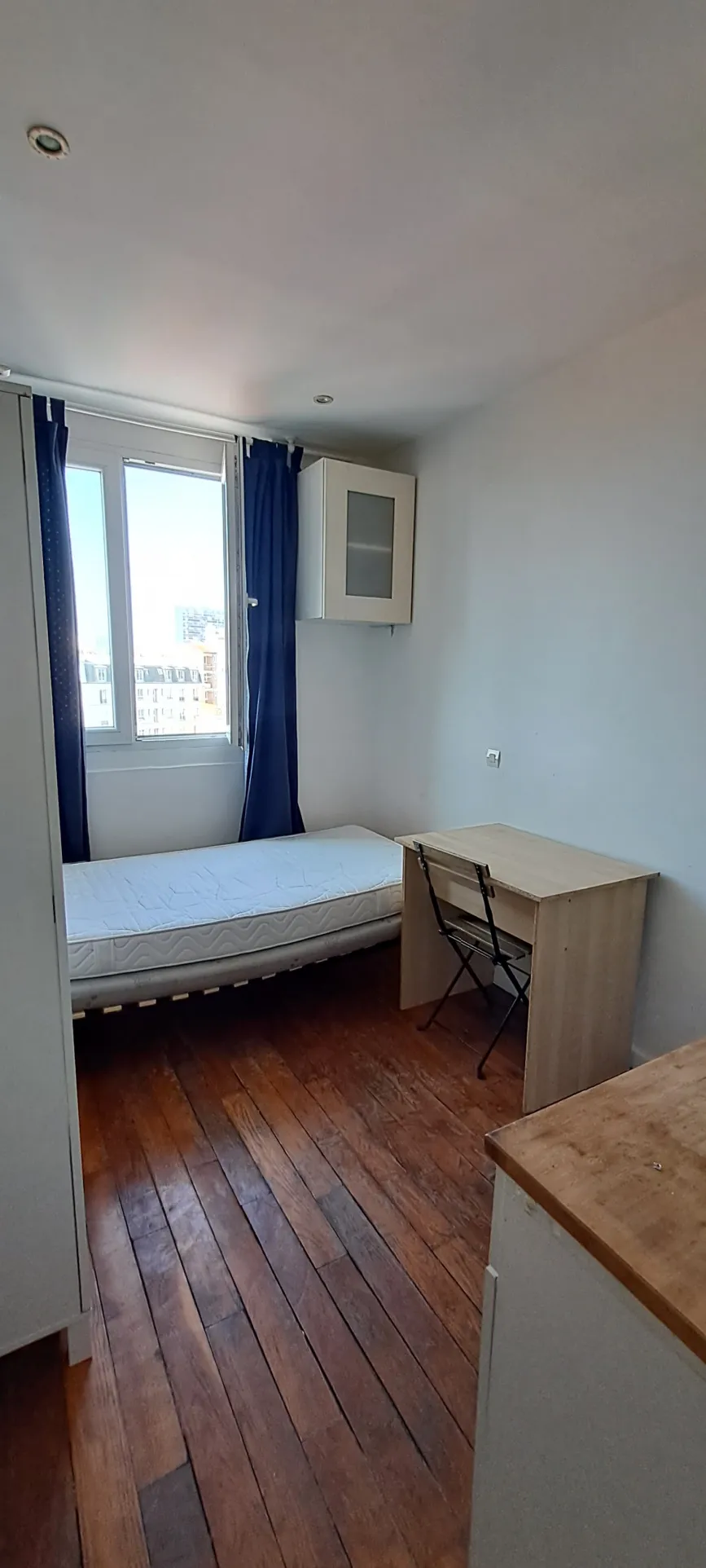 Studio lumineux à vendre à Paris 14 - Dernier étage et vue dégagée 