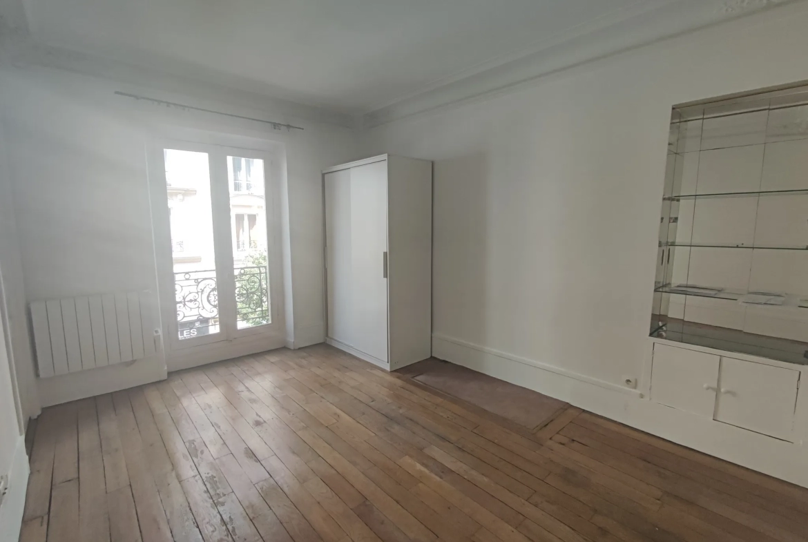 Appartement de 2 pièces à vendre à Paris 18 - Rue Doudeauville 