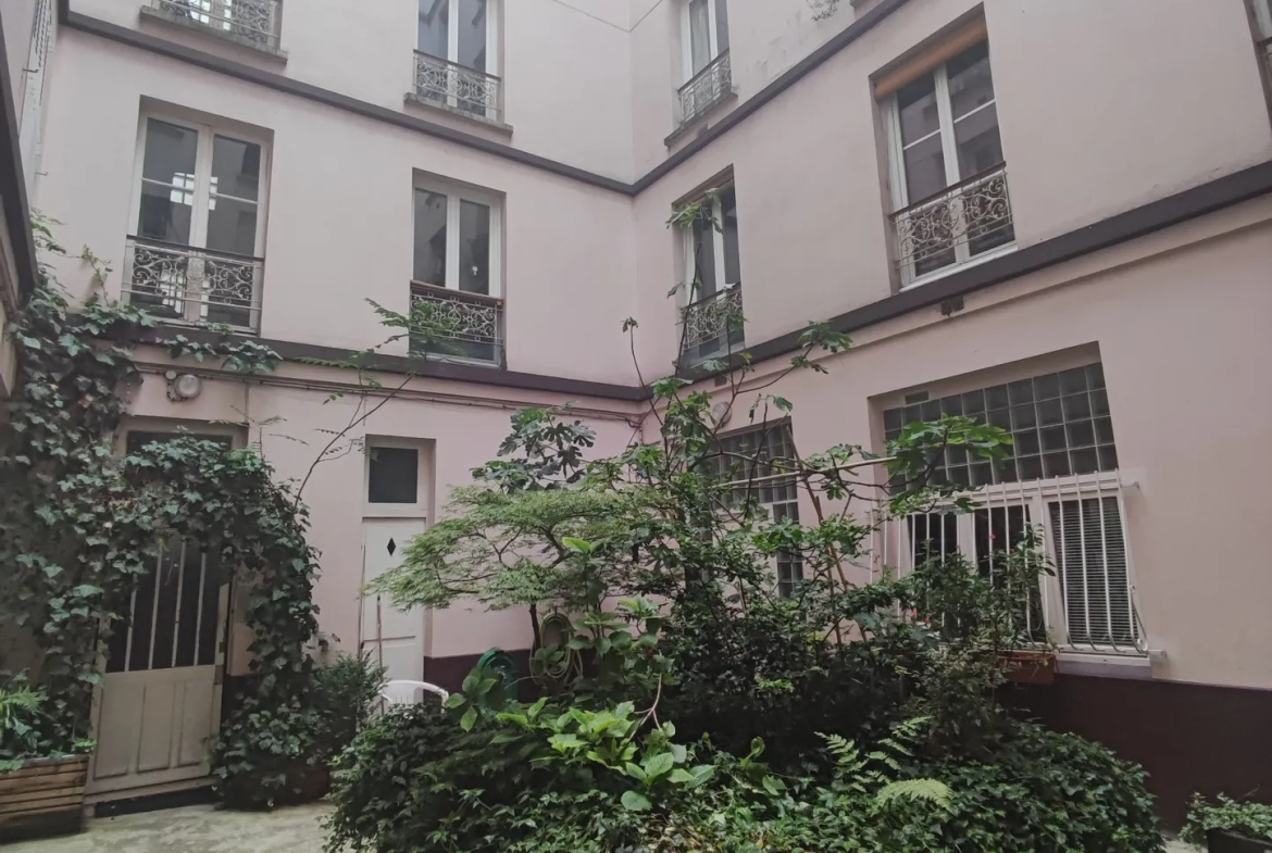 Appartement de 2 pièces à vendre à Paris 18 - Rue Doudeauville 