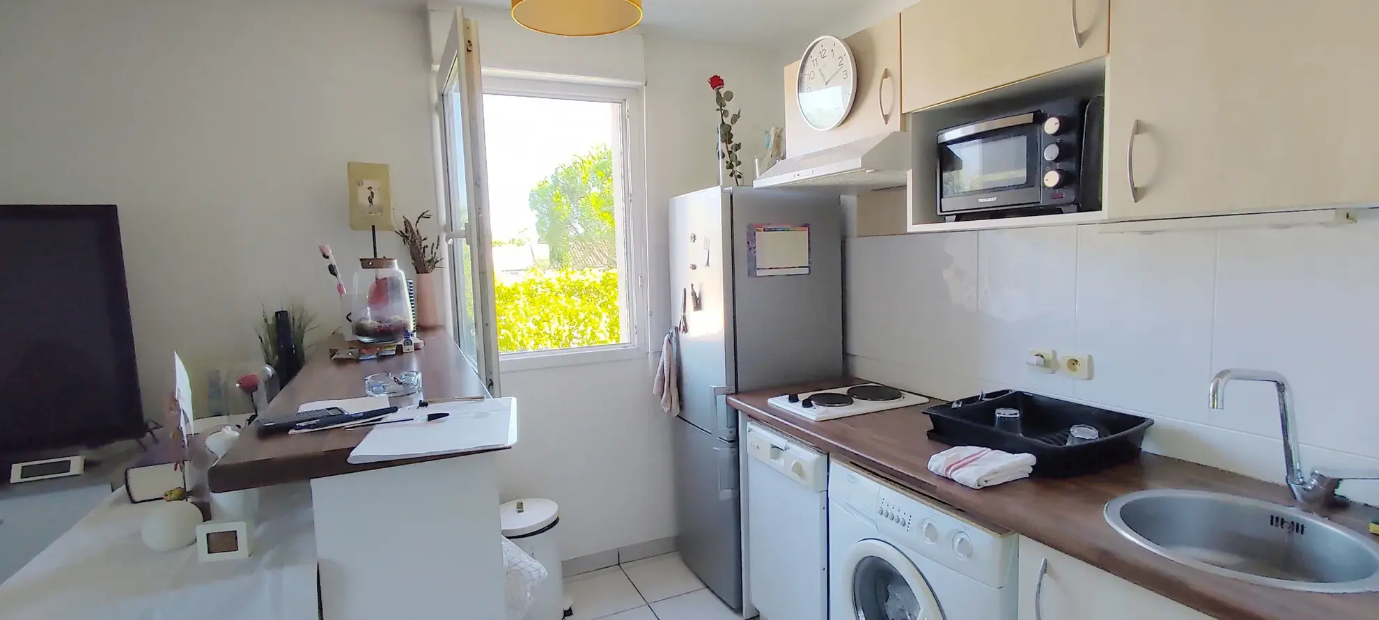 Appartement T2 déjà loué avec terrasse et parking à Carcassonne 