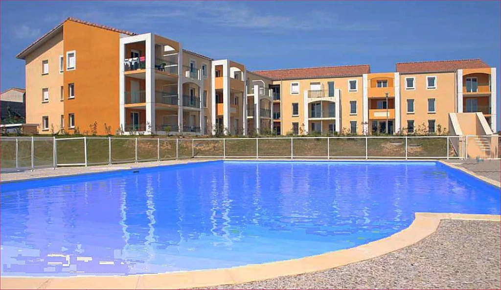 Appartement T2 déjà loué avec terrasse et parking à Carcassonne